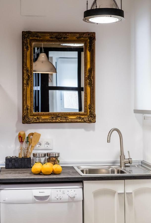 Logrono Centro, Una Casa Con Vistas Bagian luar foto