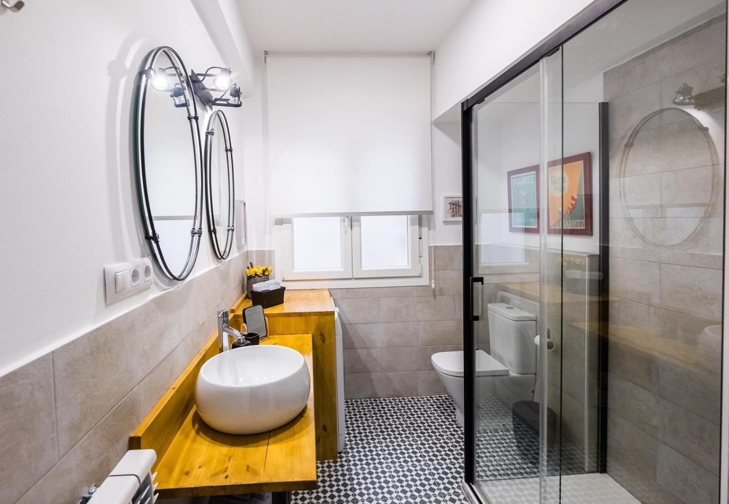 Logrono Centro, Una Casa Con Vistas Bagian luar foto